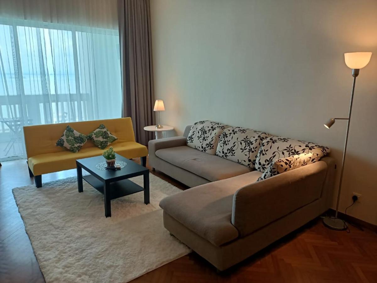 Straits Quay Marina Suites Penang By Aurorahomes Bagan Jermal Exterior photo
