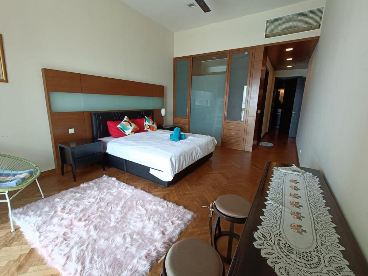 Straits Quay Marina Suites Penang By Aurorahomes Bagan Jermal Exterior photo